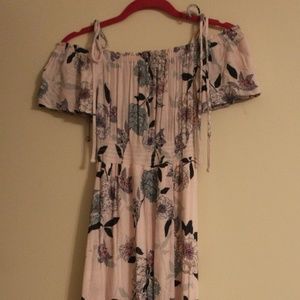 One Heart Clothing Los Angeles Foral Maxi Dress